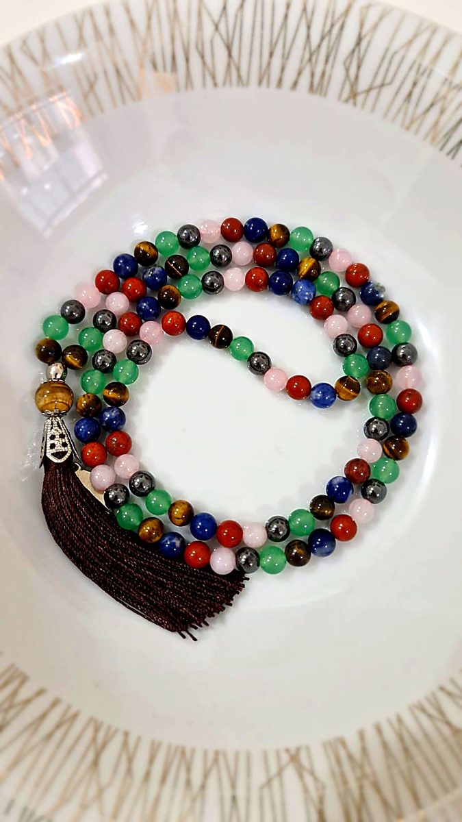 Colar Memorial de 108 contas em pedras naturais coloridas com tassel